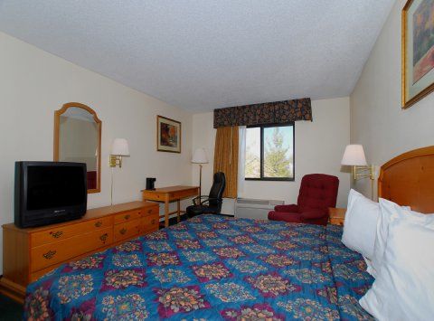 Western Sycamore Hotel 3*